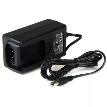 StarTech.com DC-voeding – 5V, 3A, universeel, binnen, 100-240 V, 5 V, 3 A, type M