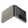 Beschermhoes voor Samsung Galaxy Flip7 van Samsung, model EF-VF766PJEGWW, taupe