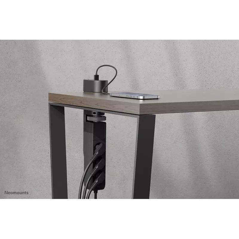 Neomounts DS22-840BL6 tafelstopcontact met klem en USB-C- en USB-A-aansluitingen – snel opladen