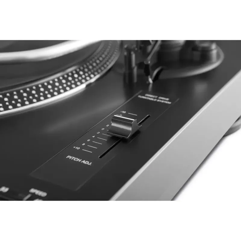 Direct-drive platenspeler TechniSat TechniPlayer LP 300