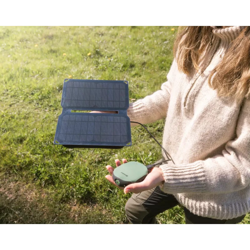Sandberg zonnelader 10W 2xUSB Outdoor universeel zwart