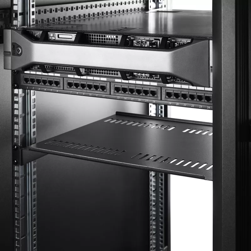 StarTech.com CABSHELF116V2PK 2-pack 1U geventileerde rackplanken, 16 inch diep