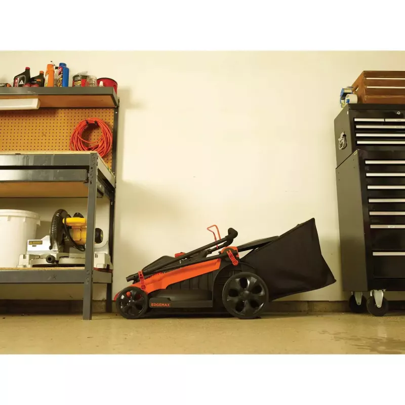 Handgeleide grasmaaier Black & Decker LM2000-QS