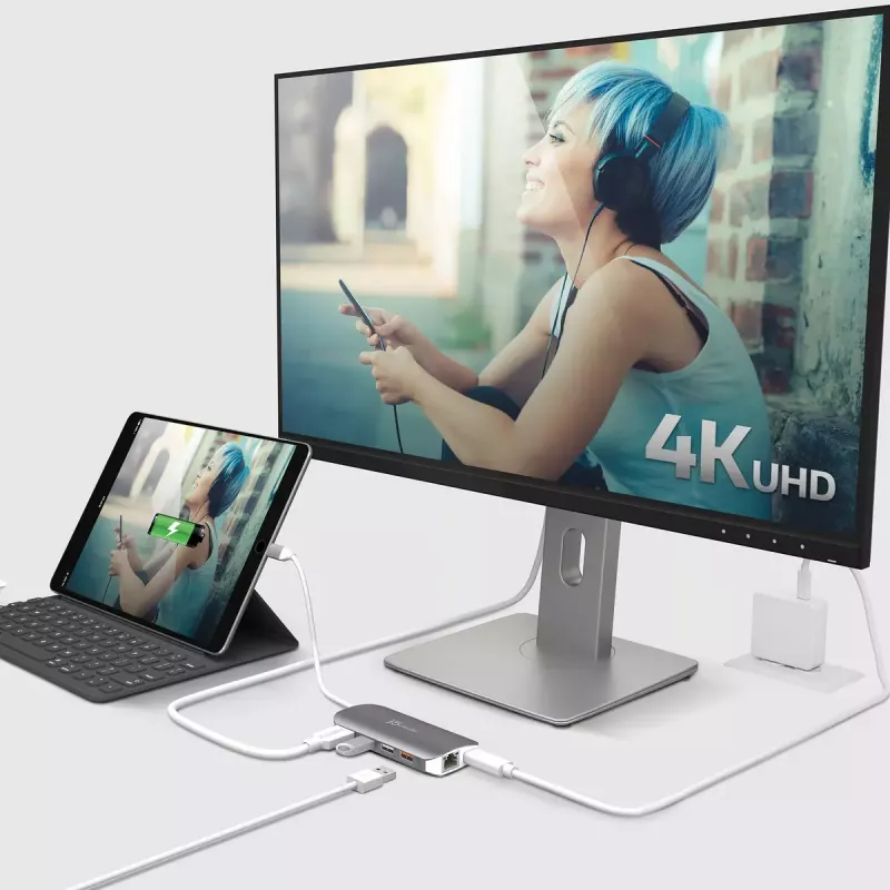 j5create JCD383 USB-C™ 9-in-1 Multi-Adapter, Zilver en Wit
