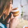 Automatische melkopschuimer Gastroback Latte Magic 42325 wit
