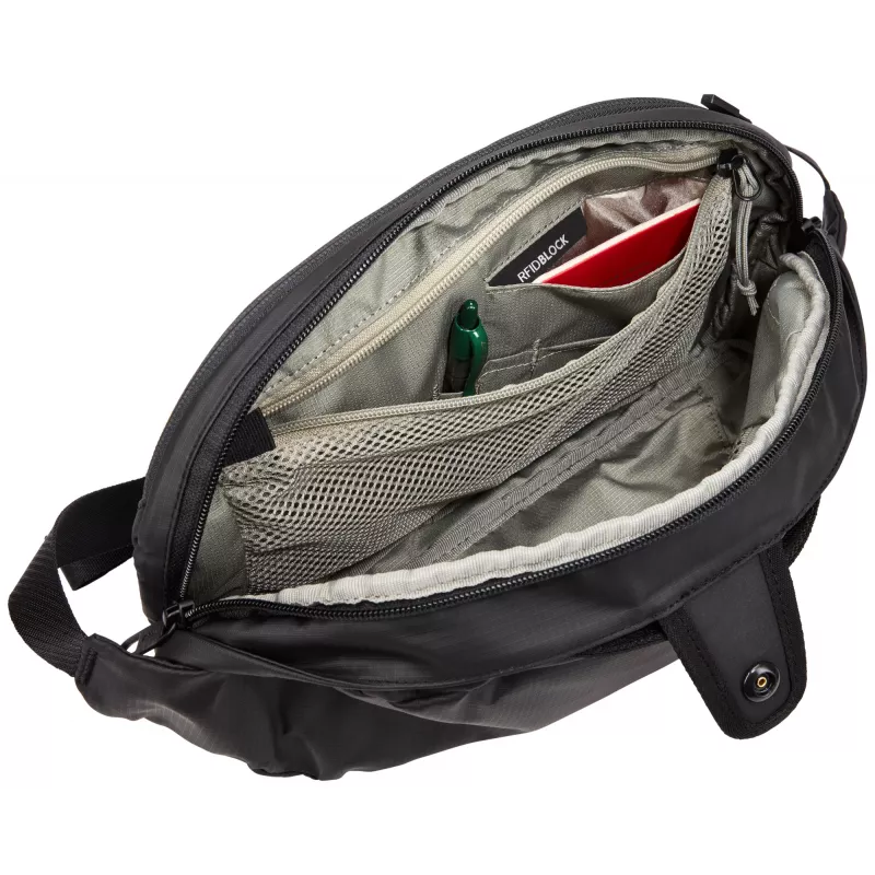 Thule Tact TACTWP05 - zwart polyester jongen schoudertas