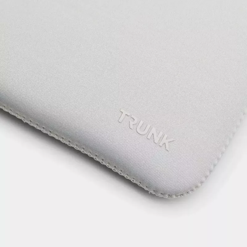 Sleeve case Trunk Neoprene Sleeve 33 cm 13 inch zilver