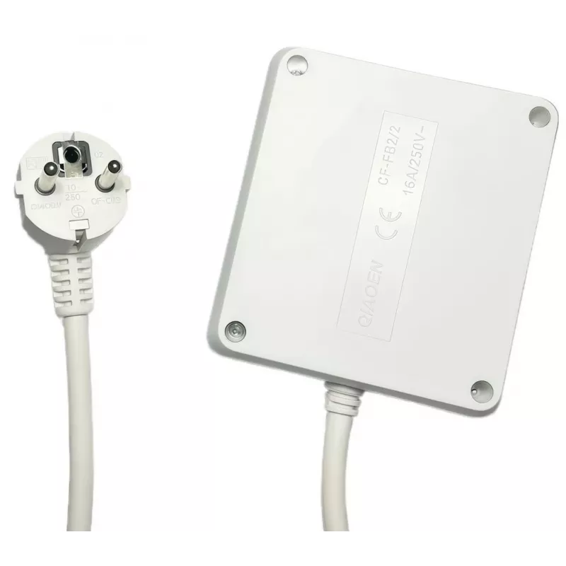 Microconnect MC-PSSQUARE040150FRW stroomverlenging 1,5 m 4 AC-stopcontacten binnen wit