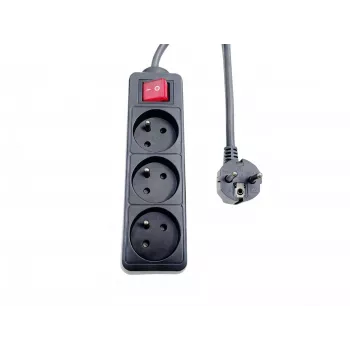 Microconnect MC-PSOO030150FRB stroomverlenging 1,5 m 3 AC-uitgangen binnen zwart
