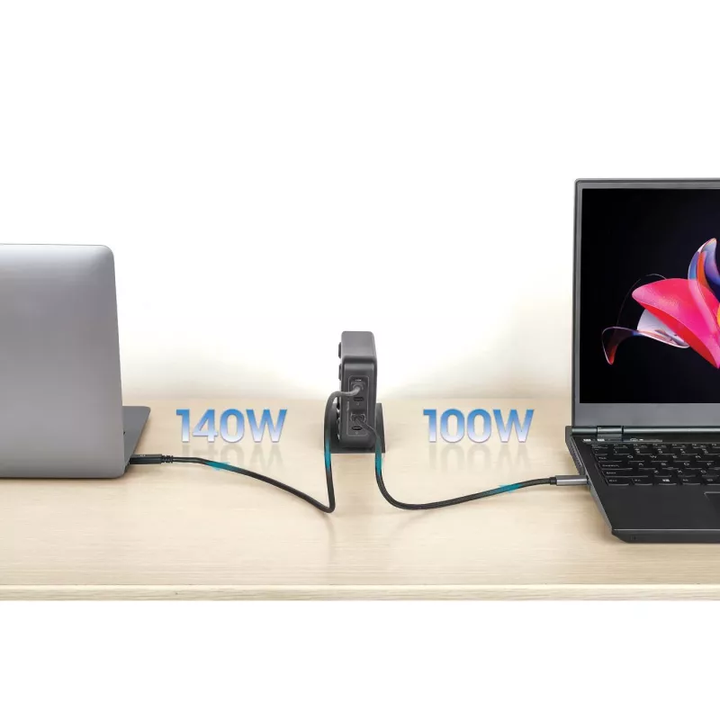 Oplader Manhattan vier USB-C PD-aansluitingen 140W per aansluiting 240W totaal