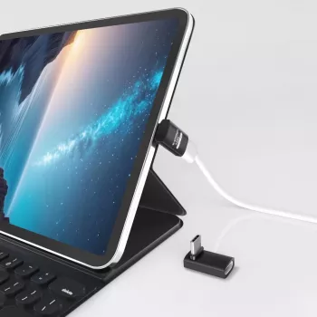 USB4-kabel MicroConnect USB4-CCFAS90-240W – 240W Power Delivery, 40 Gbit/s dataoverdracht, USB-C naar USB-C