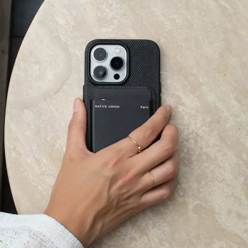 Wallet Case native union (Re)Classic zwart voor Apple iPhone 15/15 Pro/15 Plus/15 Pro Max, iPhone 14/14 Pro/14 Plus/14 Pro Max en iPhone 13-serie