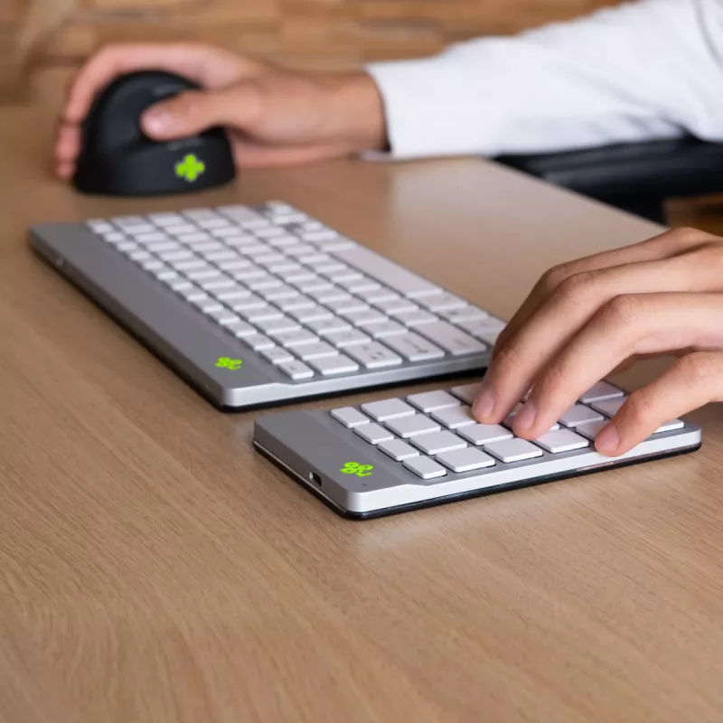 R-Go Tools numpad R-Go Numpad Break, ergonomisch numpad met Break-software, Bluetooth, wit