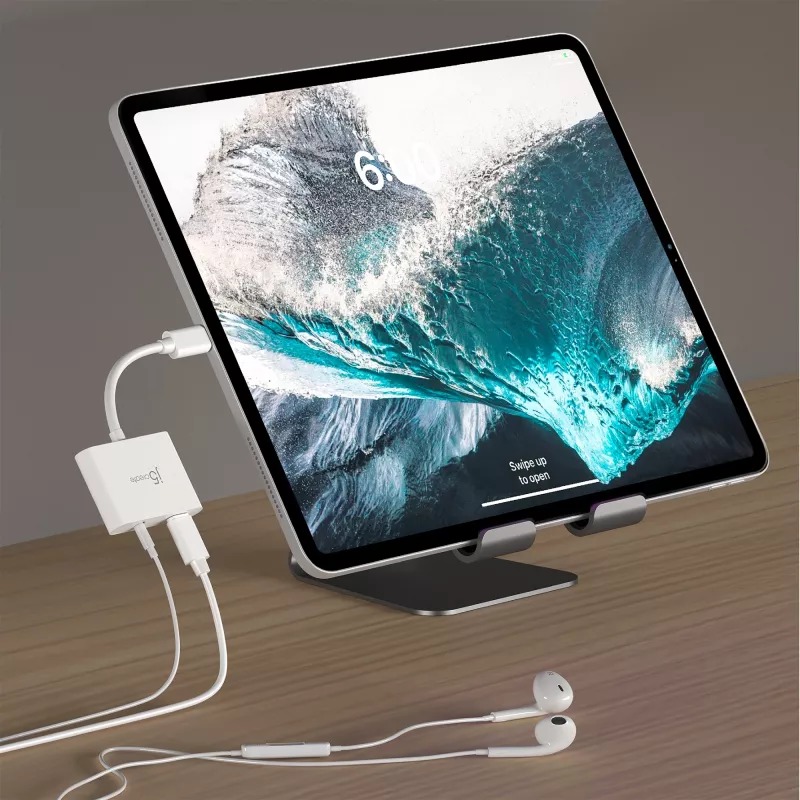 j5create JCA122 USB-C® naar 3,5-mm-audio-adapter met Power Delivery, zwart