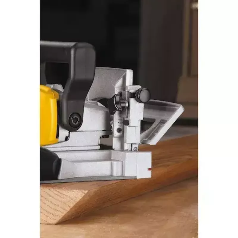 Lamellenfrees DeWALT DW682K