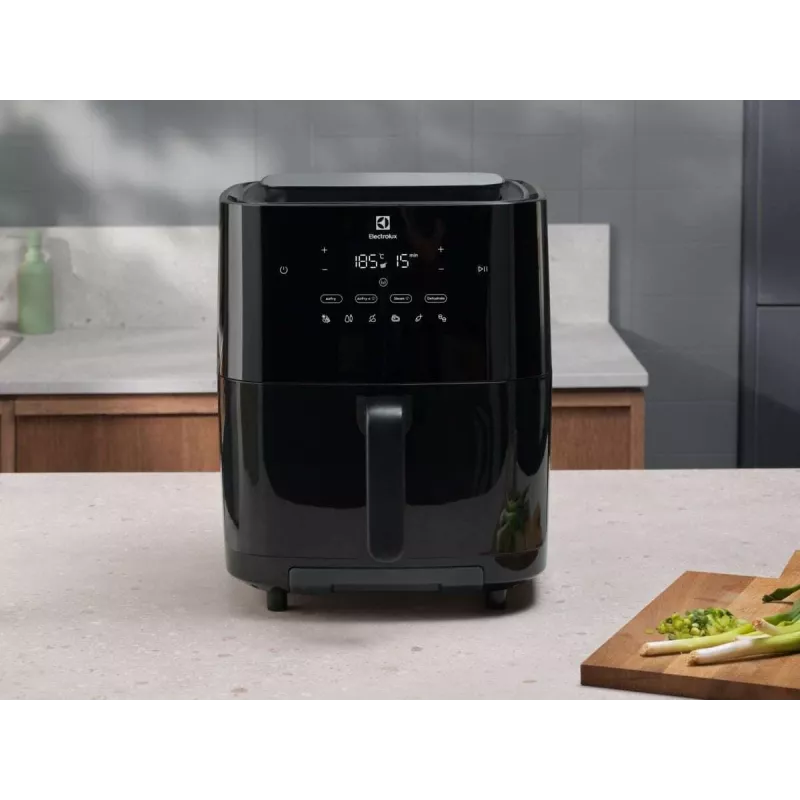 Electrolux EAF7SB enkel 6,9 L vrijstaand 1700 W heteluchtfriteuse zwart