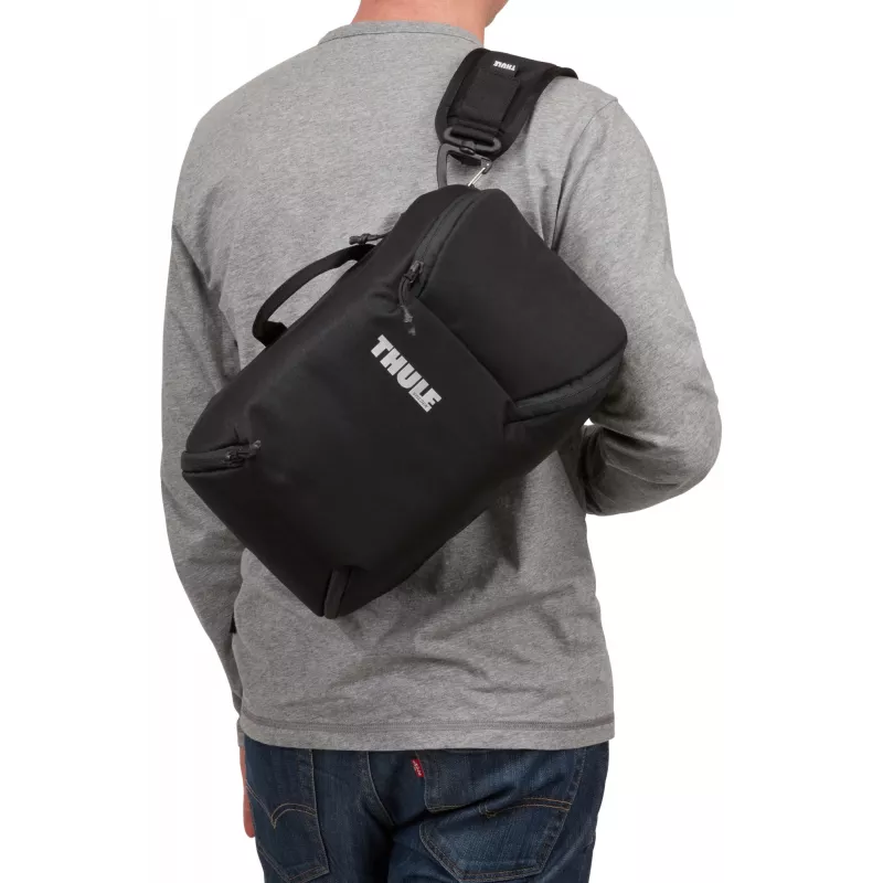 Thule Covert TCDK232 backpack zwart