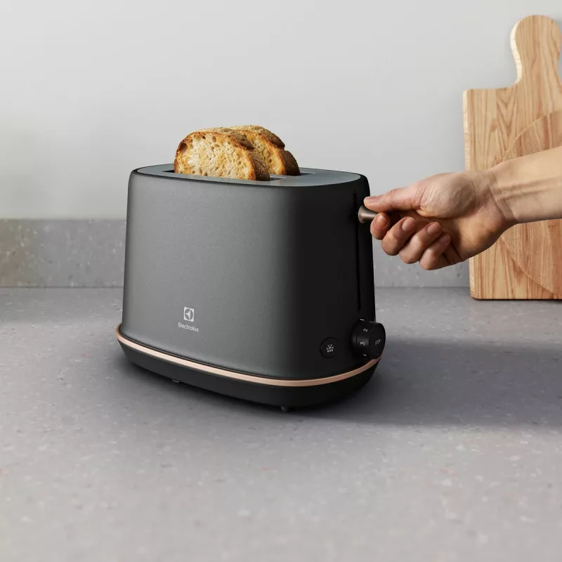 Toaster Electrolux E7T1-6BP 2 sneetjes 980 W zwart