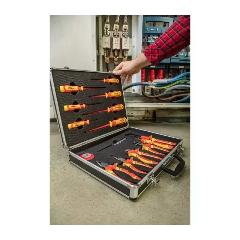Tangen- en schroevendraaierset TOP-01-235 1000V, 7-delig, geïsoleerd handgereedschap