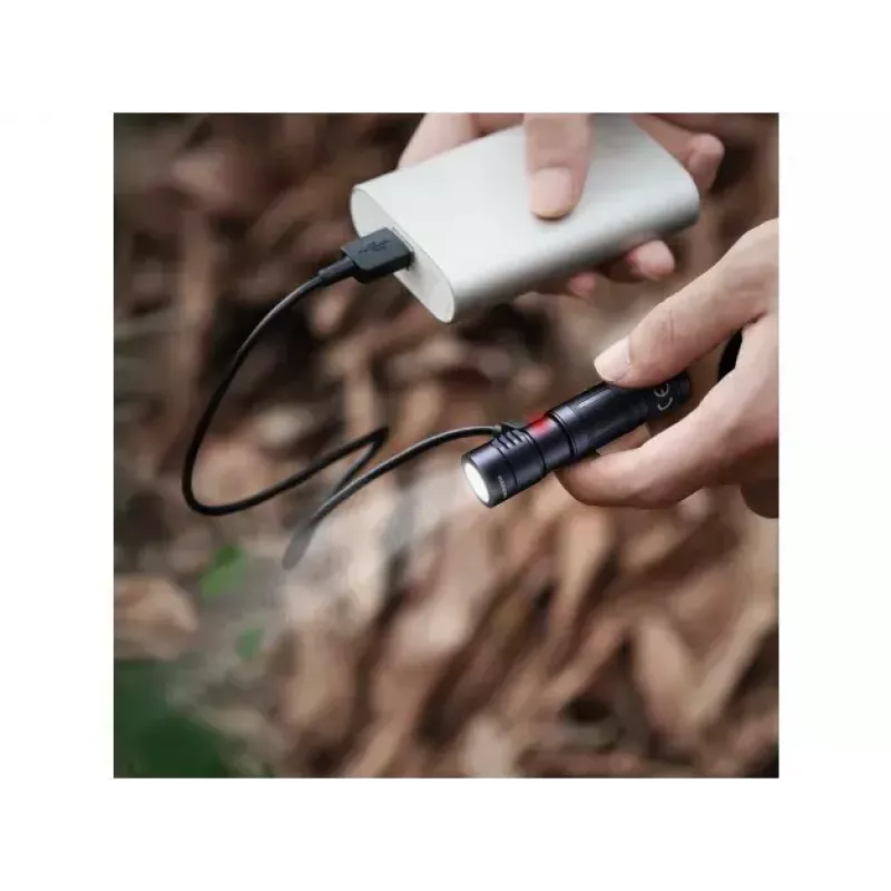 Fenix E05R mini zaklamp, 400 lm, zwart