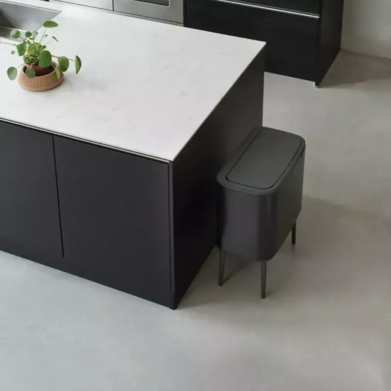 Afvalemmer Brabantia 316067 33L rechthoekig RVS zwart