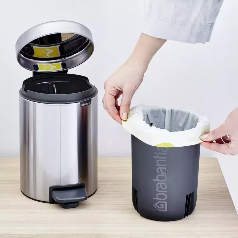 Brabantia newIcon pedaalemmer rond geborsteld RVS