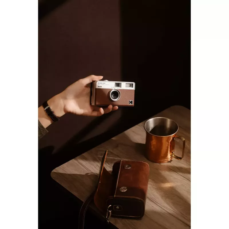 Filmcamera Kodak Ektar H35 bruin RK0102 35mm