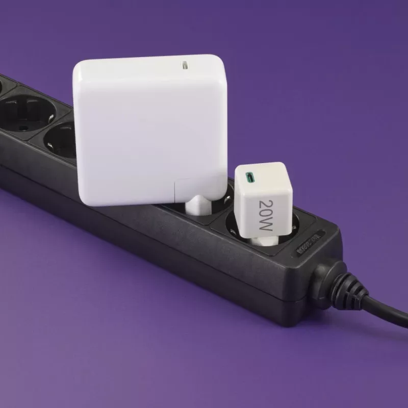 Oplader indoor Hama 00201980 snelladen wit USB Type-C