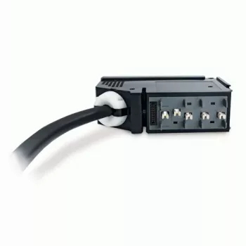 APC IT Power Distribution Module 3 Pole 5 Wire 16A IEC309 1040cm stroomverdeeleenheid (PDU)