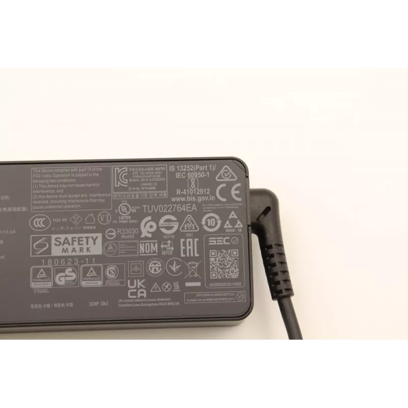 Lenovo 5A10W86250 voeding binnen 65 W zwart
