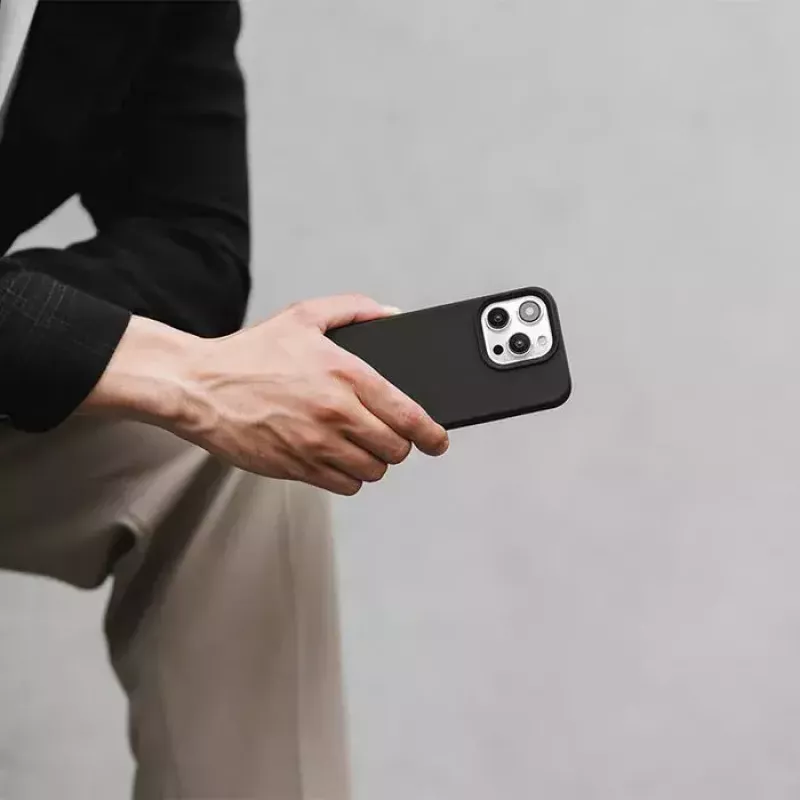 Woodcessories Bio Case telefoonhoesje cover zwart voor iPhone 15 Plus