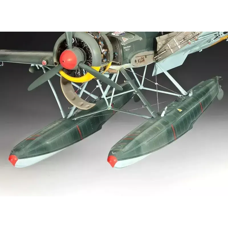 Plastic modelbouwset REVELL ARADO AR 196A-3 watervliegtuig schaal 1:32