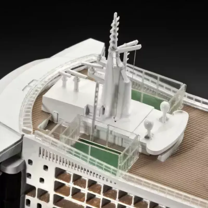 Passagiersschipmodel REVELL Queen Mary 2 bouwpakket, schaal 1:700