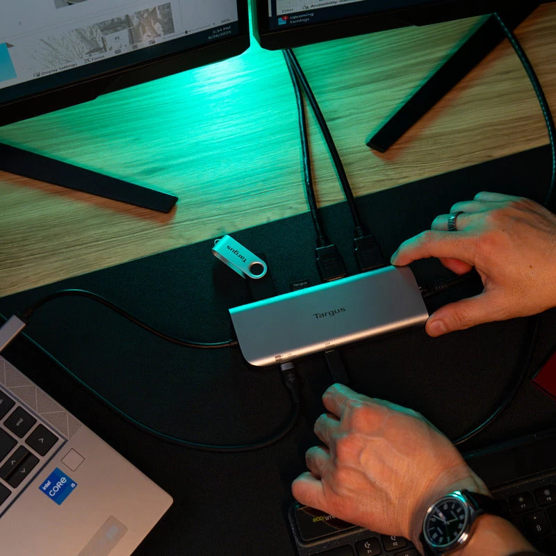 Targus Dual Video Mobile Dock met 140W EPR Pass-Thru, bedraad, USB 3.2 Gen 2 (3.1 Gen 2) Type-C, 140 W, 1000 Mbit/s, grijs, 10 Gbit/s