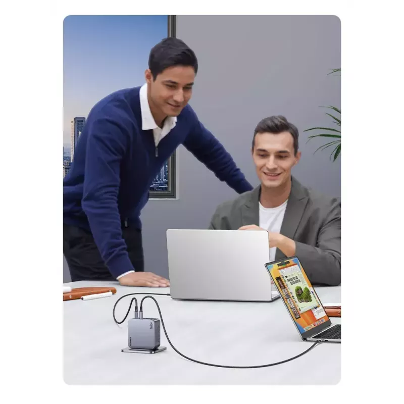 Ugreen Nexode Pro 160W GaN oplader met USB-C-kabel universeel zwart, grijs AC snelladen binnen
