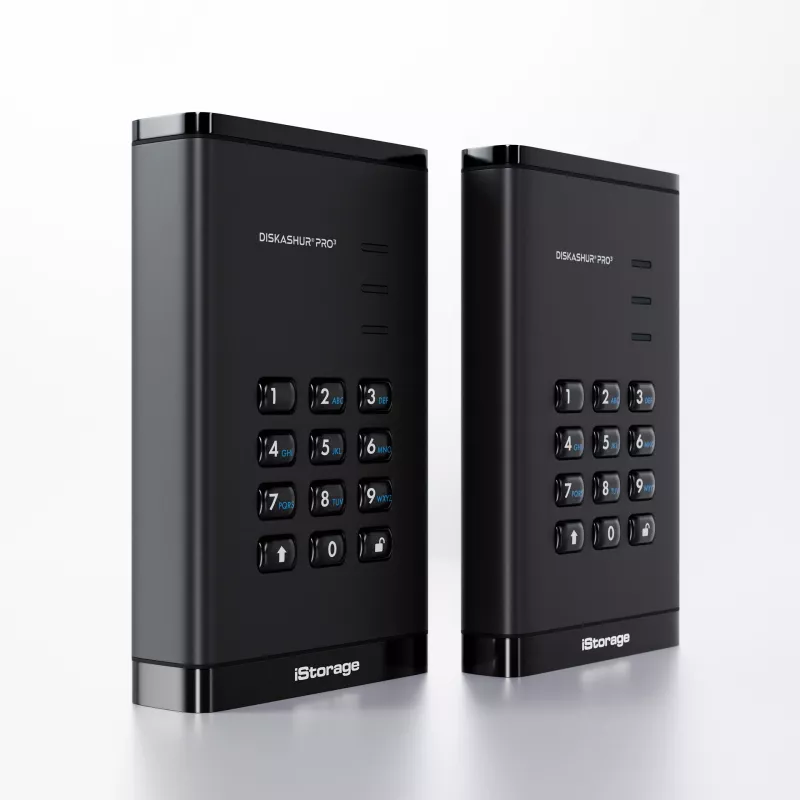 iStorage diskAshur PRO³ harde schijf 2TB | veilige draagbare harde schijf | FIPS 140-3 Level 3 conform | AES-XTS 256-bits hardwareversleuteling | PIN-beveiligd | besturingssysteem- en platformonafhankelijk | AVG, TAA conform | bescherming tegen brute force-aanvallen | stof- en waterbestendig