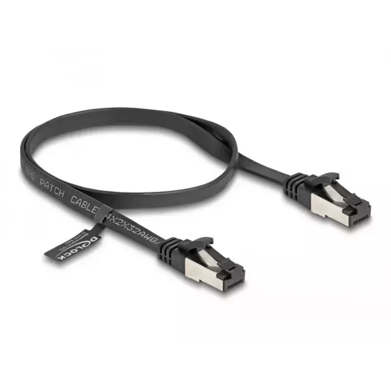 Netwerkkabel DeLOCK RJ45 platte patchkabel stekker naar stekker Cat.8.1 flexibel 0,5 m zwart