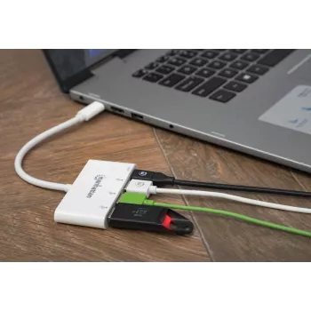 Manhattan USB-C-dock/hub, aansluitingen (x4): USB-A (x3) en USB-C, 5 Gbit/s (USB 3.2 Gen1 ook bekend als USB 3.0), met Power Delivery (60W) naar de USB-C-aansluiting (let op: extra USB-C-voeding en USB-C-kabel vereist), universeel voor alle apparaten, SuperSpeed USB, 3 jaar garantie