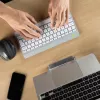R-Go Tools ergonomisch toetsenbord R-Go Compact Break, compact toetsenbord met pauzesoftware, AZERTY (BE), Bluetooth, wit