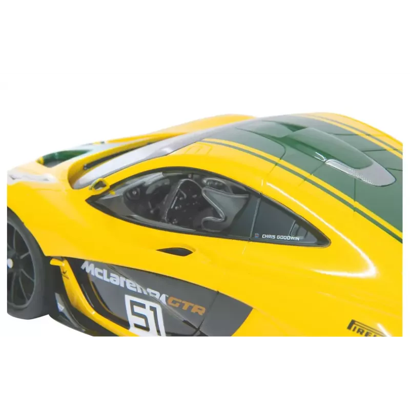 On-road raceauto Jamara McLaren P1 GTR