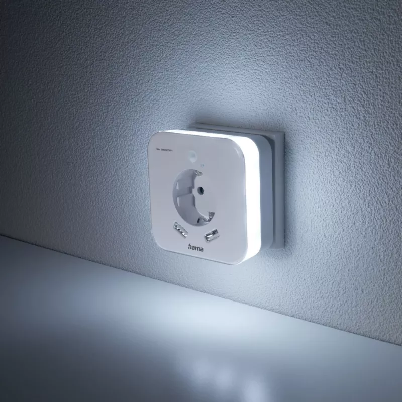 Hama 00223498 LED-nachtlampje met stopcontact, 2 USB-uitgangen, bewegings- en lichtsensor