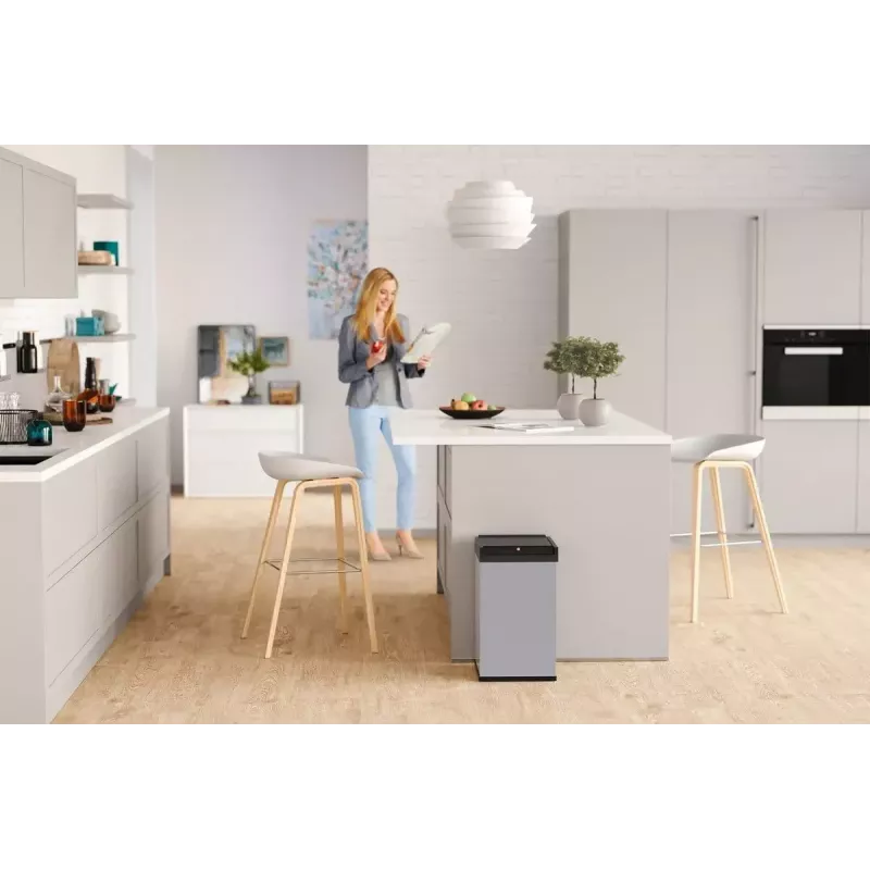 Rechthoekige zwaaideksel-prullenbak L Hailo Big-Box