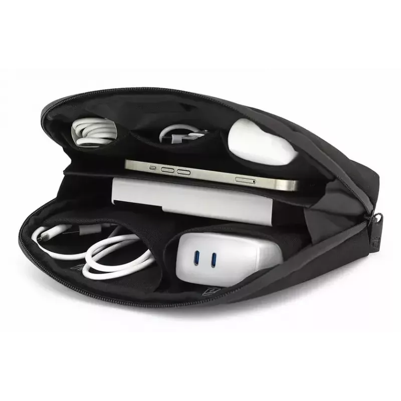 ACT City Accessory reisorganizer, gemaakt van gerecyclede plastic flessen