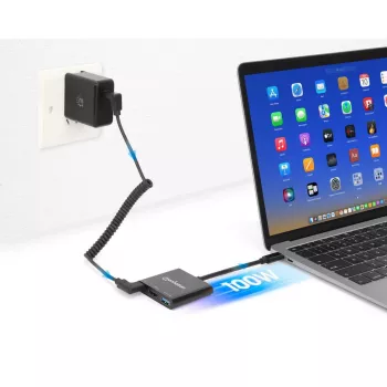 Manhattan USB-C Dock/Hub, poorten (x3): HDMI, USB-A en USB-C, met Power Delivery (100W) naar de USB-C-poort (let op: extra USB-C-voeding en USB-C-kabel vereist), universeel voor alle apparaten, kabel 10 cm, Zwart, Drie jaar garantie