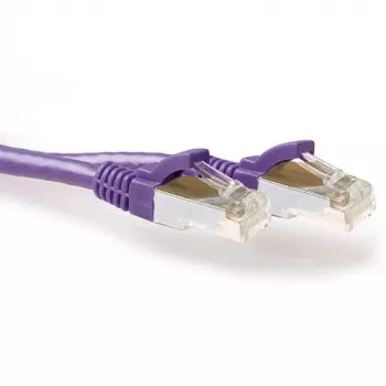 ACT paars 15,00 meter SFTP CAT6A patchkabel rastnasenfrei met RJ45-stekkers