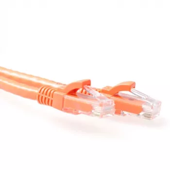 ACT Oranje 5 meter U/UTP CAT6A patchkabel, zonder rastong met RJ45-stekkers