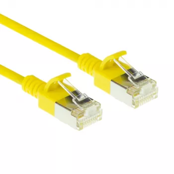ACT geel 1.5 meter LSZH U/FTP CAT6A datacenter slimline patchkabel, bundelvrij, met RJ45-stekkers