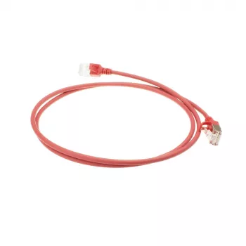 ACT rood 7 meter LSZH U/FTP CAT6A datacenter slimline patchkabel met rastnasenbescherming en RJ45-stekkers