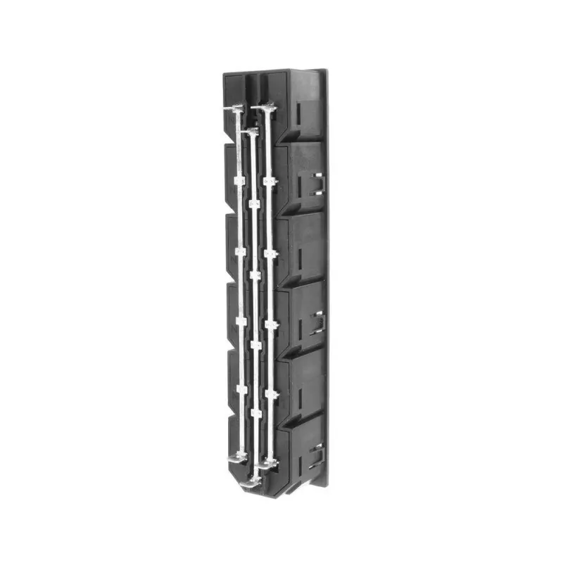 ACT C13 IEC Lock netingang (6x uitgang) - zwart, PA135015BK6