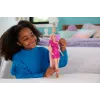 Barbie Fun & Fancy Hair pop met extra lang bont blond haar en stylingaccessoires